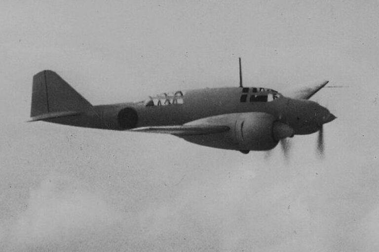 один из первых Ki-46