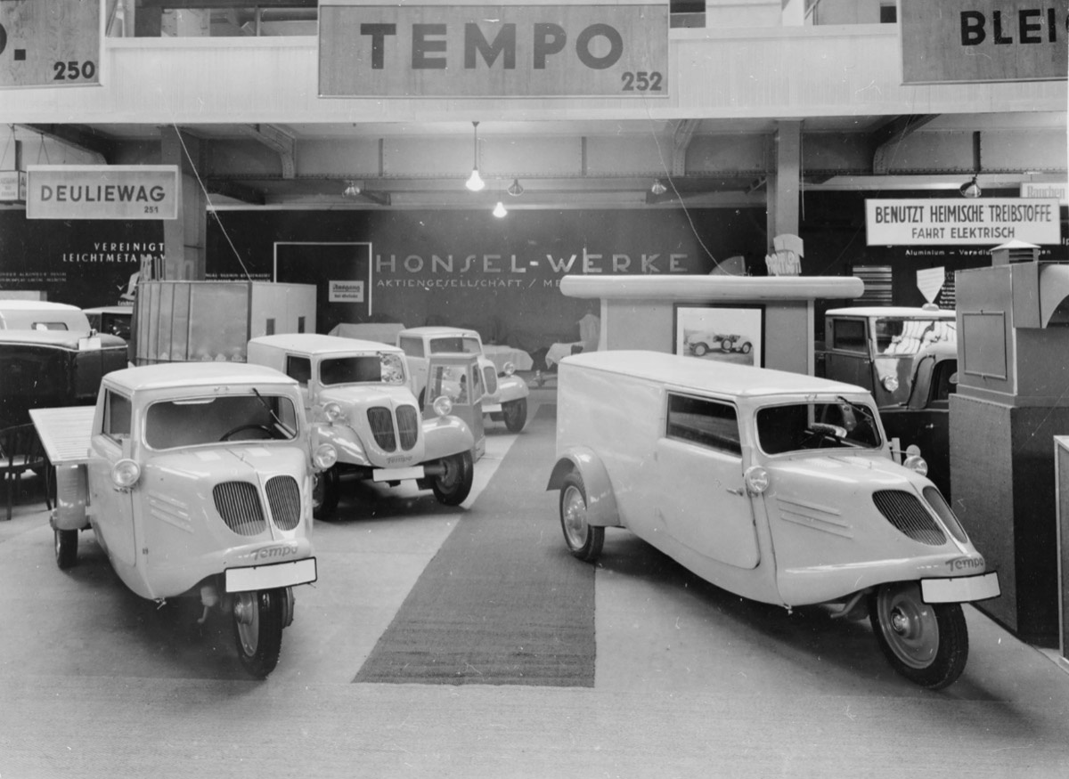 Во второй половине 30-х годов модельный ряд Vidal & Sohn Tempo-Werk GmbH состоял из 3-колесных и 4-колесных машин