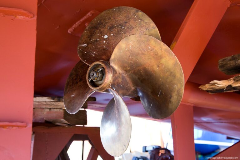 Оригинальный винт БКА