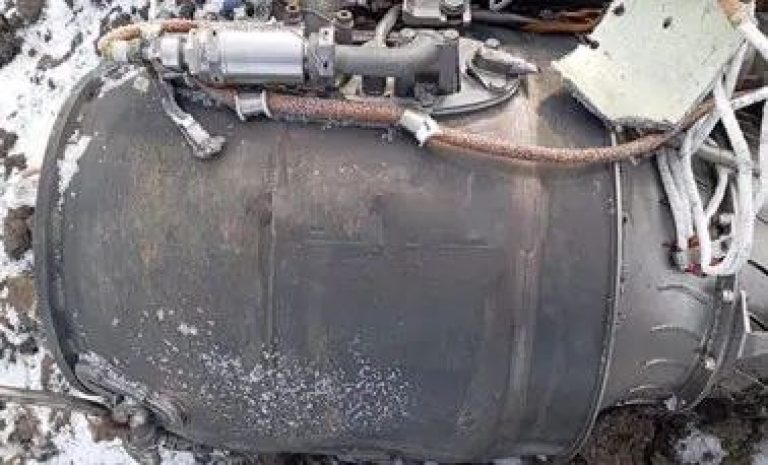 Ещё фото с Украины обломков Изделия 30