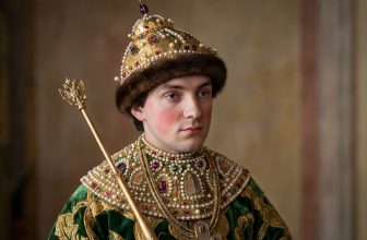 По мнению нейросети так мог выглядеть Фёдор Алексеевич согласно имеющимся изображениям