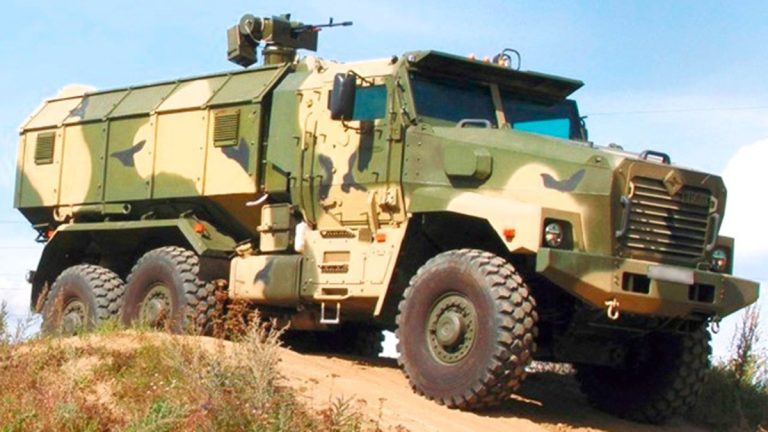 На фотографии: бронемашина «Тайфун-У» с пулемётом КОРД 12,7 мм. Фото из открытых источников.