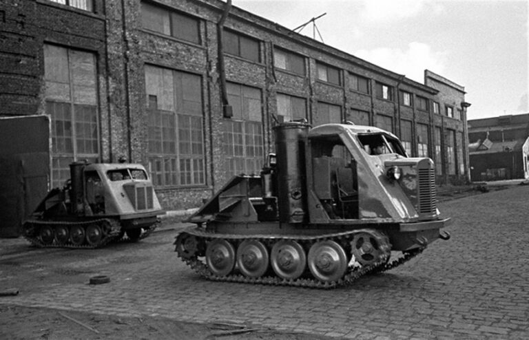 Трелевочный трактор КТ-12