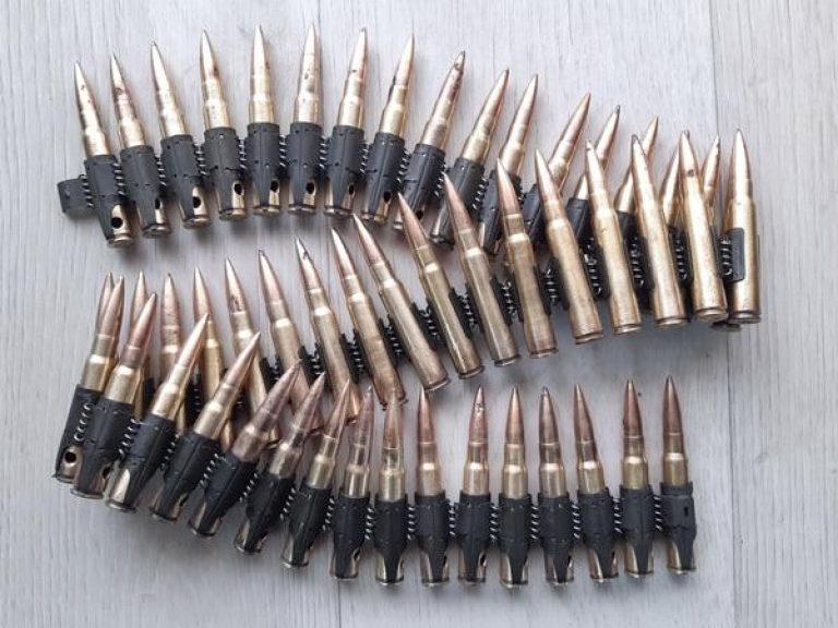 Немецкая нерассыпная металлическая лента с незамкнутым звеном