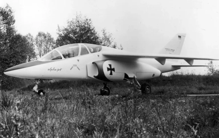 Немецкий прототип Alpha Jet