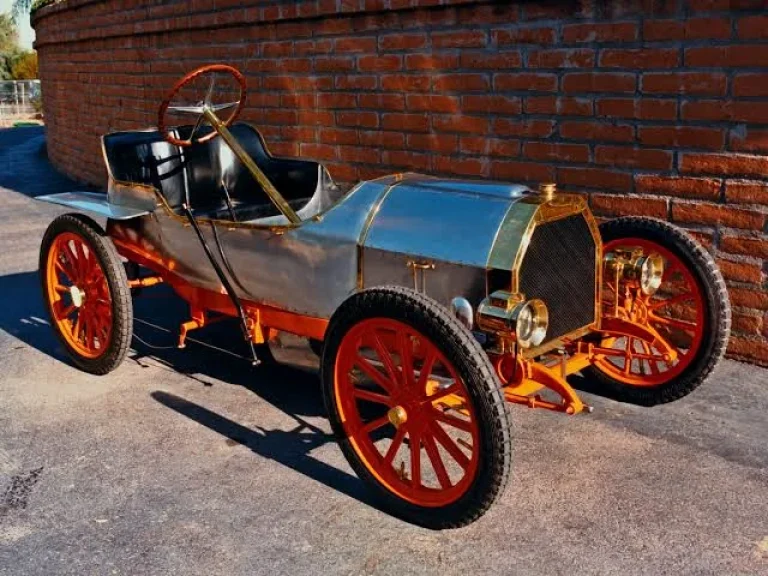 Оригинальный Bugatti Type 10
