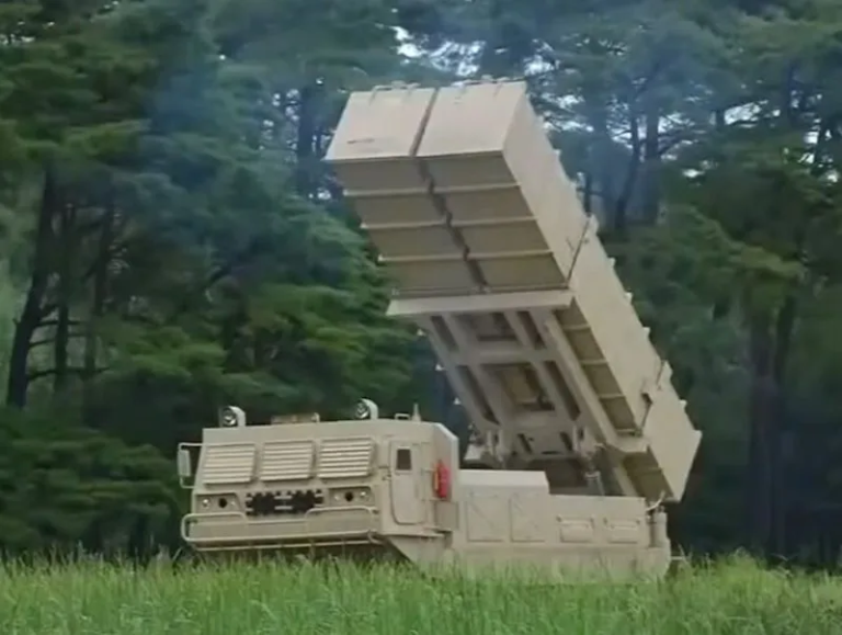СПУ KN-24. Смотрится очень круто. А еще очень напоминает внешне СПУ комплекса С-300В
