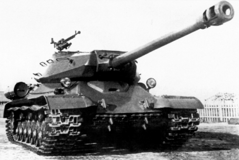 Предсерийный ИС-4, он же "Объект 701-6". Фотография в свободном доступе.