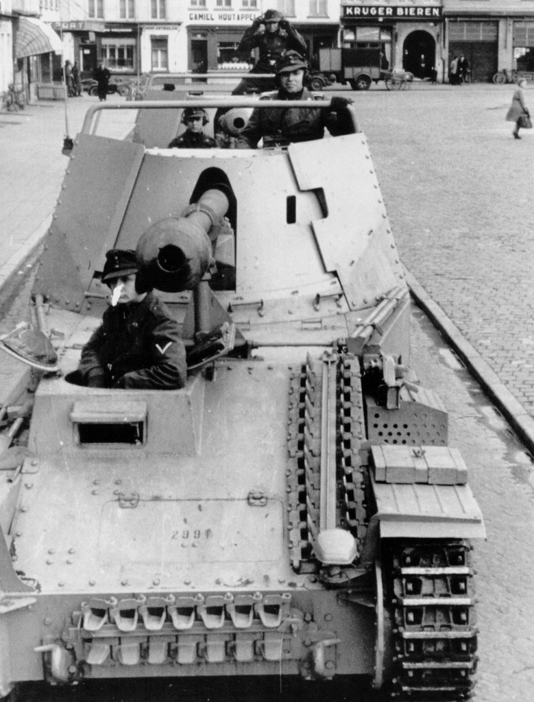 Начиная с ноября 1943 года рубки стали делать сварными
