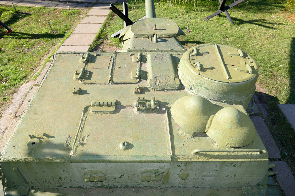 Крыша рубки СУ-100 первого варианта