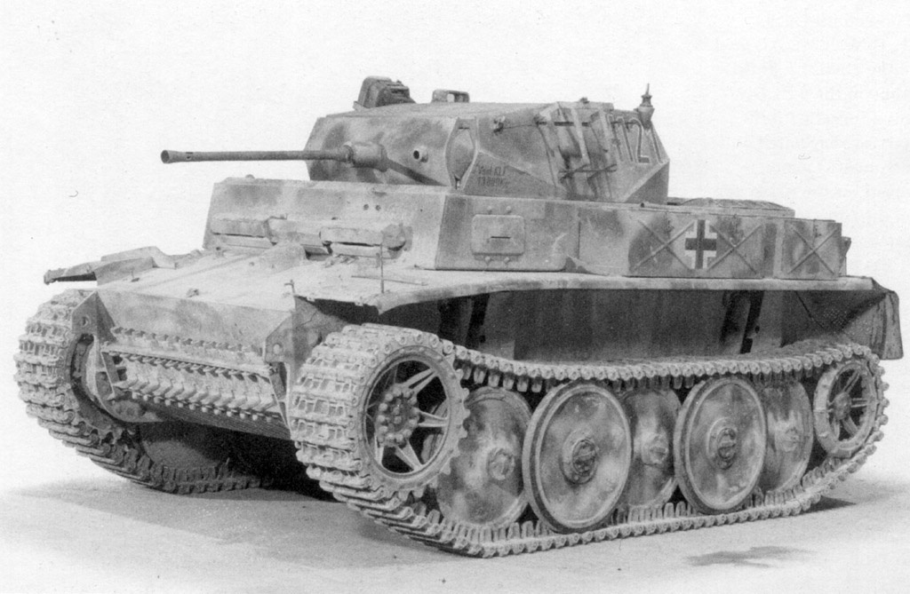 Броневик по сути являлся колесным аналогом Pz.Sp.Wg.II, он же Luchs