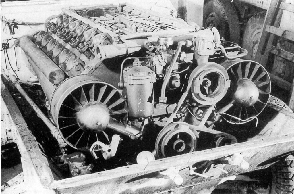 Дизельный мотор Tatra 103 воздушного охлаждения