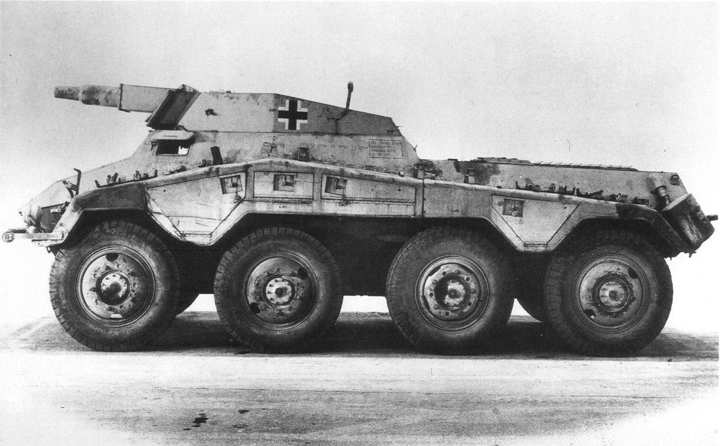 Sd.Kfz.234/3 именовался как Puma 7,5 cm, создали его как машину поддержки