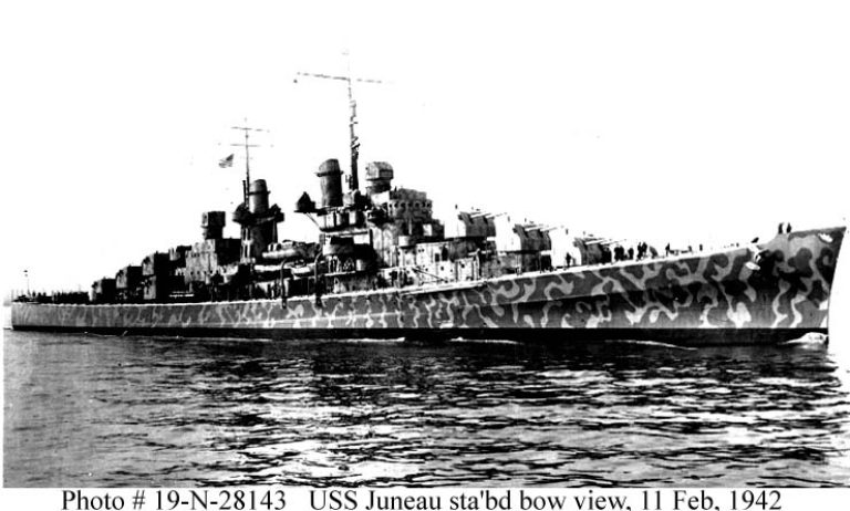 в гавани Нью-Йорка, 11 февраля 1942 года.