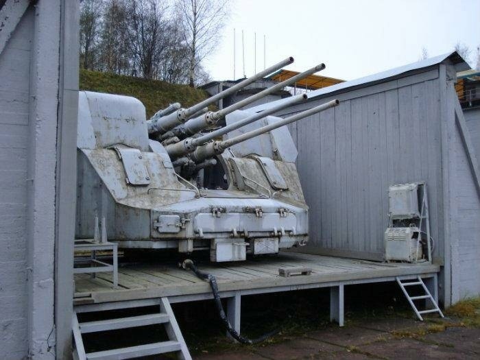 ЗИФ-75 на полигоне