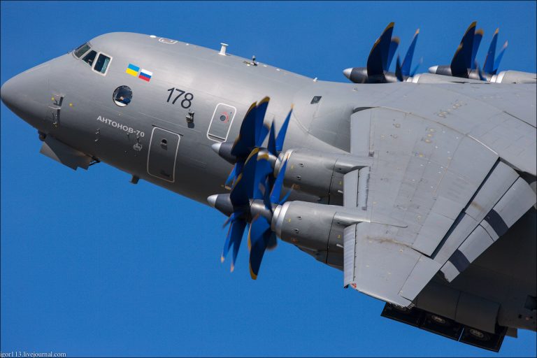 Ан-70 с украинско-российской символикой - символ несостоявшегося сотрудничества