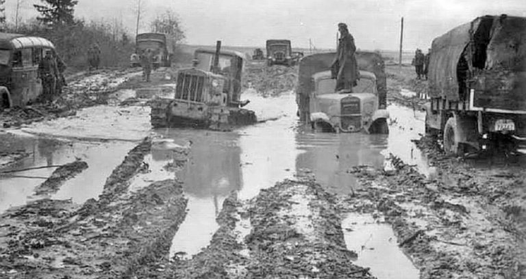 Осенние дороги в СССР 1941 года. Выигранные в июне дни могли вообще сорвать наступление на Москву
