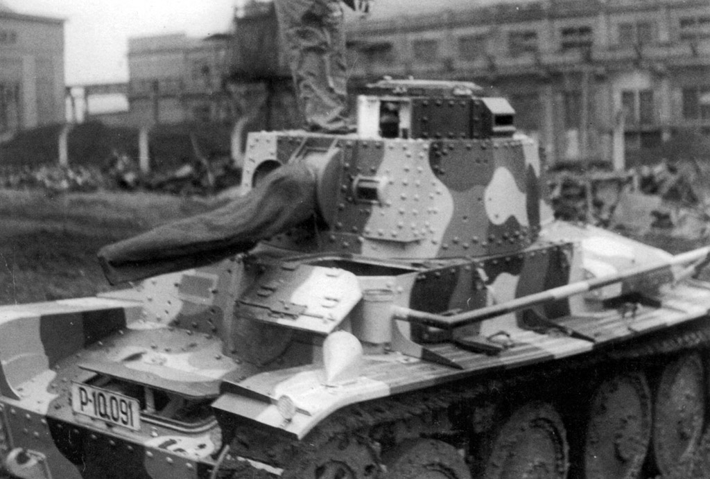 10 серийных LT vz.38 так и не успели попасть исходному заказчику. Далее танк стал немецким