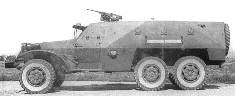 БТР-152, вид на левый борт