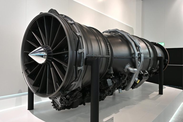 Авиационный двигатель Pratt & Whitney F135 для истребителя F-35. Детали этого семейства силовых установок входят в производственную программу польских предприятий.