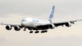 Самый большой пассажирский самолет А380 снимают с производства. Разве с ним что-то не так?