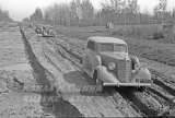 Год 1938, испытательный пробег новых легковых автомобилей ГАЗ