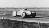 Гоночный автомобиль Auto Union Lucca и его реплика