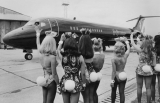 Самолёт, который стал легендой: как Хью Хефнер превратил DC-9 в летающий Playboy