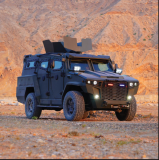 Robur LT‑300: бронетранспортёр для миссий в условиях высокого риска — с новой штурмовой рампой для городских операций