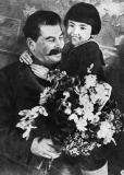 Несчастное детство счастливой девочки с фотографии: трагическая судьба Гели Маркизовой